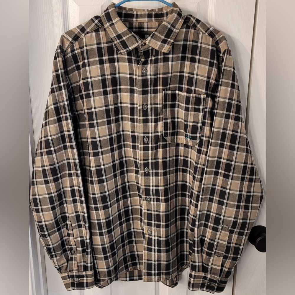Under Armour Men's Large Plaid Long Sleeve Button Down Shirt -Tan/Brown/Green